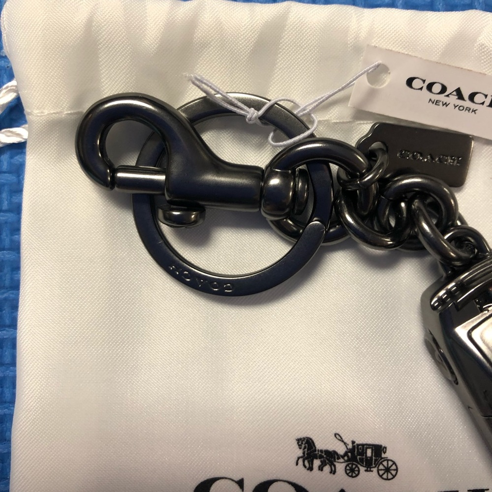 🎉 HP 🎉 🆕 Coach Limited Edition Car Key Fob - Picture 5 of 8
